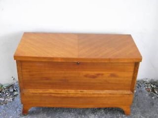 lane mahogany cedar chest with a drawer 