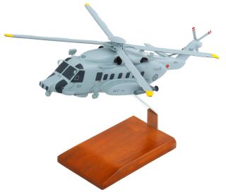 CANADA AIR FORCES 1/48 SIKORSKY CH 148 CYCLONE DESK TOP DISPLAY 