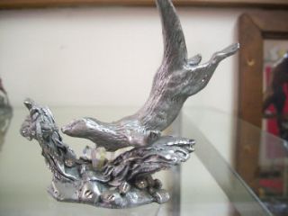 masterworks pewter sea otter with crystal  70