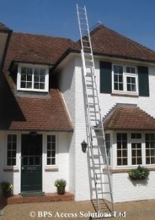   302) XL 3 Section/Triple/Treble Extension Ladder With Stabiliser Bar