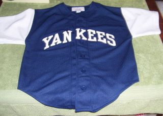 Nice Boys Size Small New York Yankees BaseBall Jersey Shirt MLB