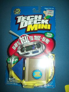 New) Tech deck mini board 57mm A TEAM and trick ramp,connector set