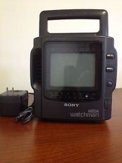 Sony Mega Watchman B&W TV AM/FM Tuner FD 525