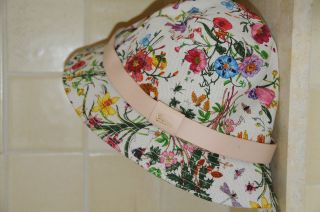 NEW GUCCI Flora Floral Hat Tom Ford Era Medium matching bag is listed 