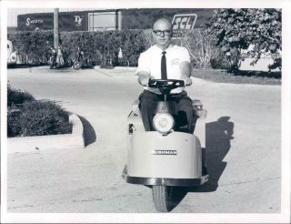 1972 Florida St Petersburg Times News Security Cushman Electric Cart 