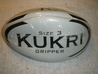 kukri gripper size 3 rugby match ball 