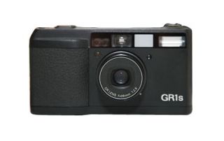 Ricoh GR 1s 35mm Film Camera with 28mm L