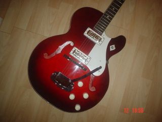 Harmony Rocket H56   vintage sixties rock and roll icon virtually mint 