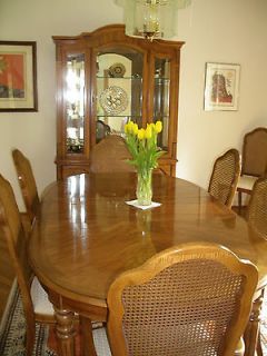   Formal Dining Room Set   8 chairs,cabinet​,leaves,pads   exc. cond