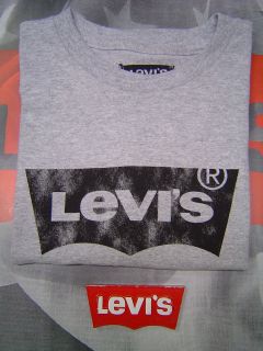 levi s short sleeve crew neck batwing t shirt h grey