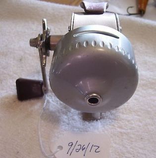 south bend spin cast 70 reel  13