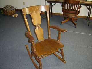 antique tiger oak rocking chair  19 99