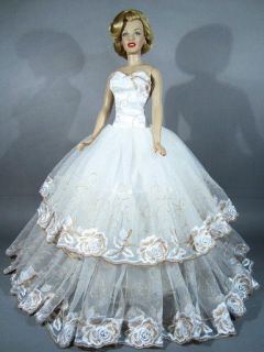 Eaki Bride Evening Outfit Gown Dress Franklin Mint Marilyn Monroe 