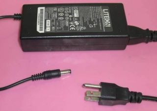 Genuine OEM Toshiba Satellite AC Power Adapter Charger PA 1900 05 