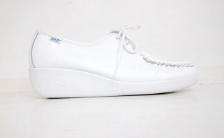 sas women s bounce comfort walking shoe white size 11