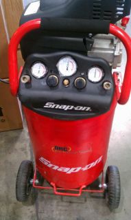 newly listed snap on 20 gallon air compressor used limited