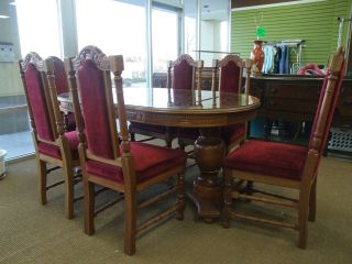 vintage mahogany dining table and chairs  2000