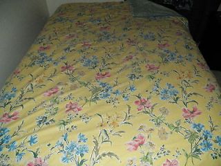 LAURA ASHLEY SPRING FLORAL YELLOW W/PINK/BLUE/GR​EEN LATTICE TWIN 
