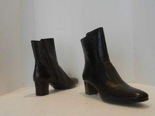 New in Box $109 Nine West Brown Leather Ankle Boots US 11 EU 42