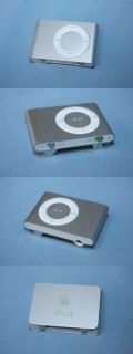 Apple iPod Shuffle 2nd Gen A1204 1GB Silver w Dock  Player MA564LL 