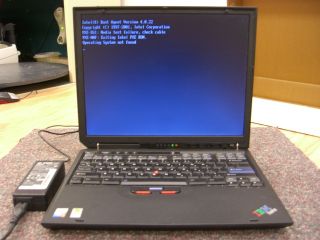 IBM ThinkPad R32 2658 J3U Pentium M 1 8GHz 1024MB DVD