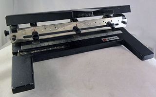 Acco 450 Heavy 3 Hole Punch No Paper Chip Tray