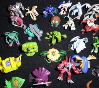 this is a huge lot of yu gi oh action figure minis i don t know for 