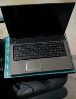 Acer Aspire laptop 7551 17.3 (320 GB, AMD Athlon II, 2.1 GHz, 3 GB 