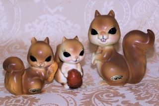 Josef Originals Vintage Set of 3 Squirrel Figurines Japan Acorn Peanut 