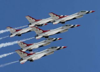  Air Force Thunderbirds at the Dedication Ceremony of the U.S. Air 