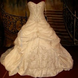 Alfred Angelo Sapphire Wedding Dress Style 758