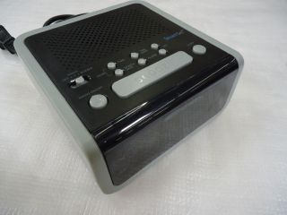 Emerson AM / FM Clock Radio Smart Set CKS1702 w/ Alarm , Battery Back 
