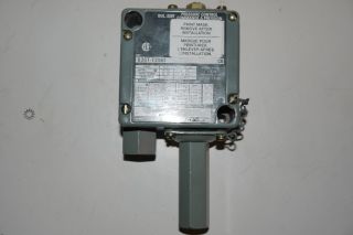 New Allen Bradley 836T T256J Pressure Control Switch