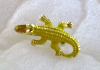 Vintage Pin Brooch Figural Reptile Yellow Alligator Cute
