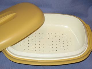 PC TUPPERWARE OVAL MICROWAVE VEGETABLE STEAMER SET GOLD ALMOND