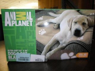 Animal Planet 16362160042 Ultra Soft Dog & Cat Blanket, Small