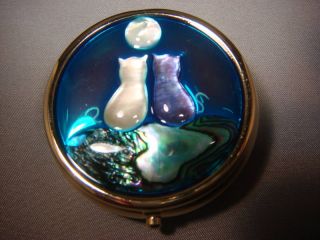 Pillbox Cats Mother of Pearl Paua Shell Collectible