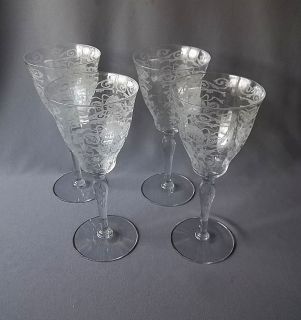    ANTIQUE ( early 1900s )   Elegant Clear Glass   WINE GLASSES 