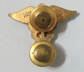 WWII US Army Veterinary Corps Collar Insignia Pin Badge V VC Gold 