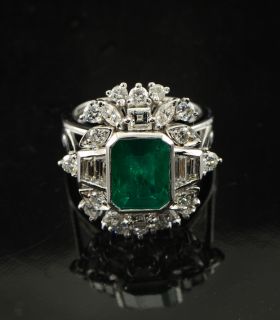 Majestic Columbian Emerald Diamond Vtg Cocktail Ring