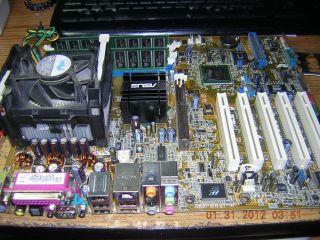 Asus P4P800 E Socket 478 Motherboard 3GHz CPU 1GB RAM X1650 Pro Bundle 