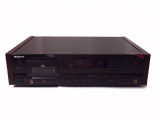 Sony DTC 57 ES DAT Cassette Deck, Digital Audio Tape Recorder   MINT 