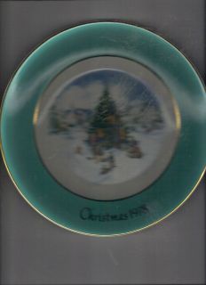Avon Christmas Collectors Plate 1978