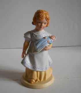 Avon Collectible Figurine A Mothers Love 1981
