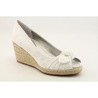 Bandolino Dyani Womens Size 5 White Peep Toe Textile Wedges Shoes 