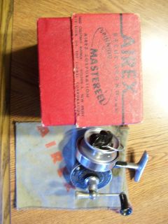 Vintage Bache Brown Model 3 Mastereel Fishing Reel in Box with Bag 