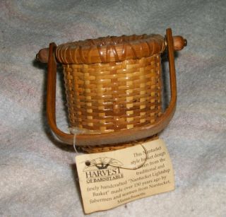 Vintage harvest of Barnstable Nantucket basket Mint condition with 