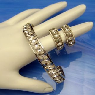 Krementz Vintage Bangle Bracelet Rhodium Plated Rhinestones Hoop 