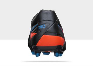  Botas de fútbol para superficies firmes Nike T90 