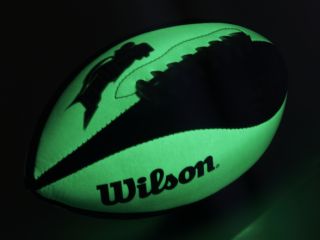 Wilson NFL Street Glow in the Dark Junior Football 2 Pack